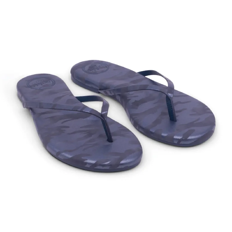 Women's Indie Sandals In Camo Metallic Blue