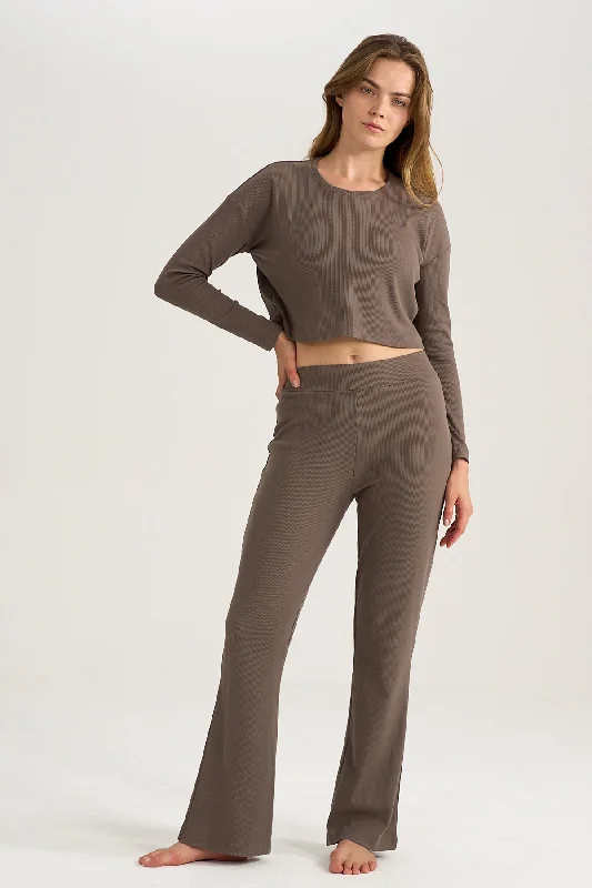 Flared Rib Pants in Brown