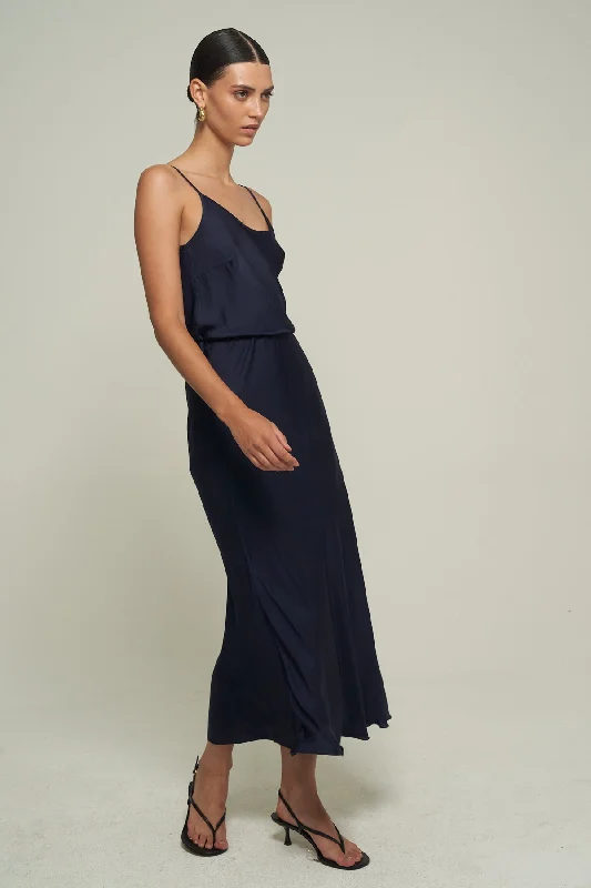 SATIN MIDI SKIRT IN NAVY